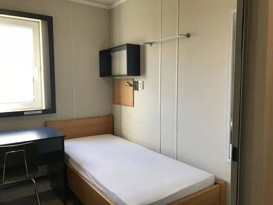 Tek Kişilik Oda, Ortak Banyo