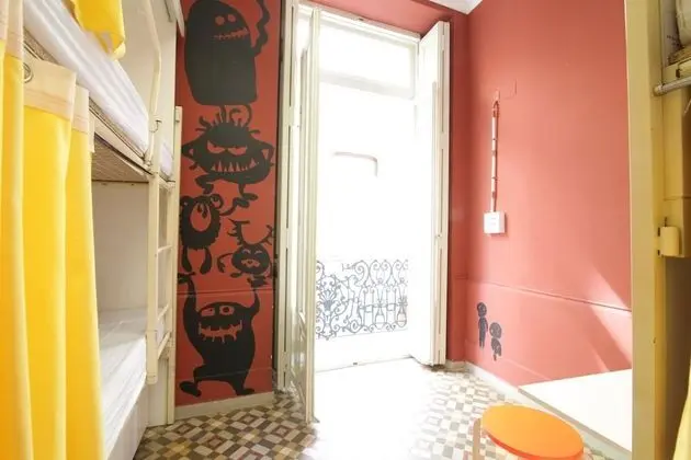 Ortak Ranzalı Oda, Karma Ranzalı Oda, Ortak Banyo (8 people bunkbeds/literas)