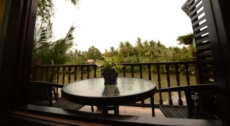 Standard Double Room with River View