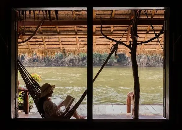 Raft Dinner Breakfast and Join boat check in - check out