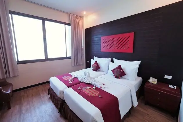 Studio S room