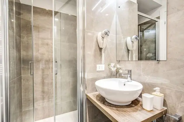 Economy Tek Büyük Yataklı Oda