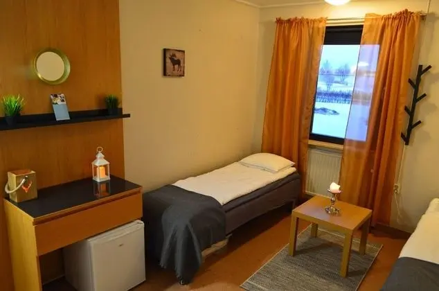 Economy Üç Kişilik Oda, Ortak Banyo