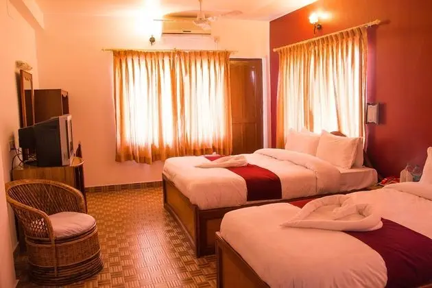 Double or Twin Room with Bathroom