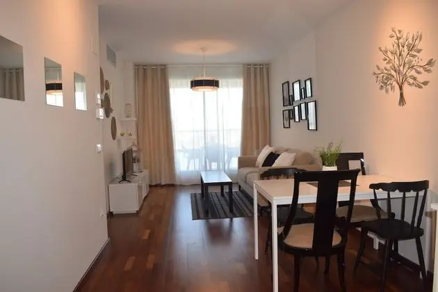 Apart Daire, 3 Yatak Odası, Balkon, Park Manzaralı