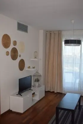 Apart Daire, 3 Yatak Odası, Balkon, Park Manzaralı