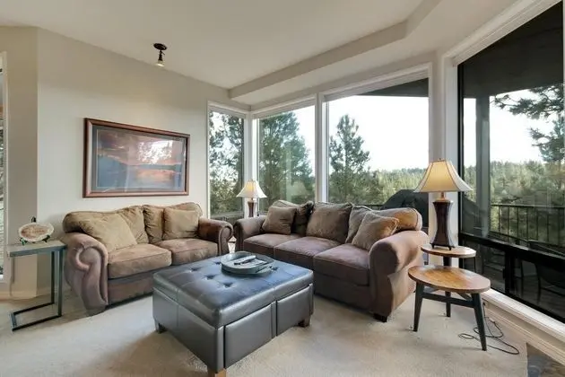 Daire, 1 En Büyük (King) Boy Yatak ve Çekyat (River Ridge 517A)