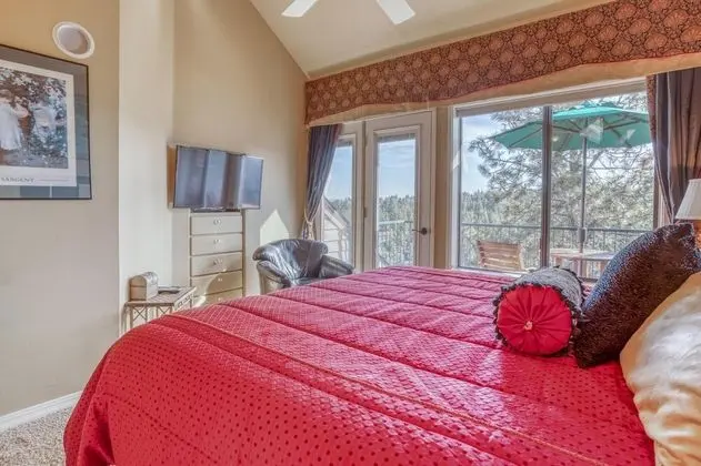 Daire, Birden Çok Yatak (River Ridge 617A)