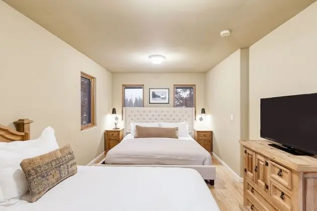 Ev (Multiple Bedrooms)