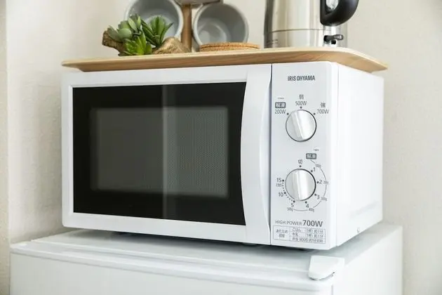 Süit (River West 6)