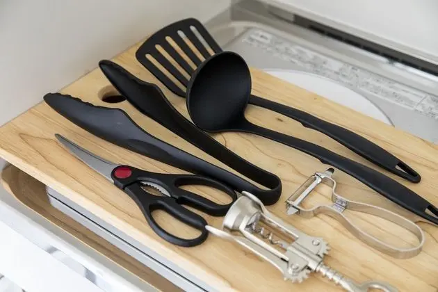 Süit (River West 6)