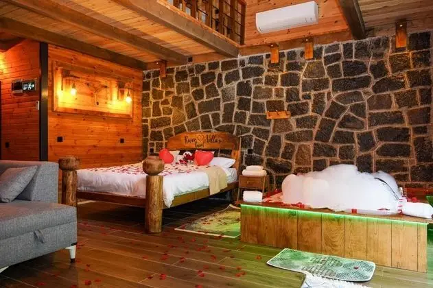 Bungalow, Dağ Manzaralı, Şömineli ve Jakuzili