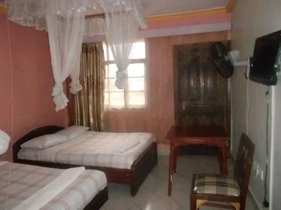 İki Ayrı Yataklı Oda
