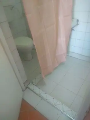 Üç Kişilik Oda
