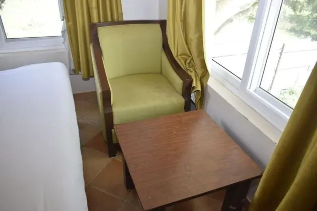 Deluxe Dört Kişilik Oda