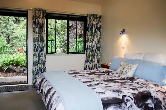 Deluxe Tek Büyük veya İki Ayrı Yataklı Oda, Sıcak Su Küveti, Vadi Manzaralı