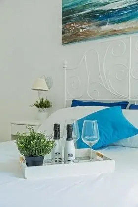 City Tek Büyük Yataklı Oda