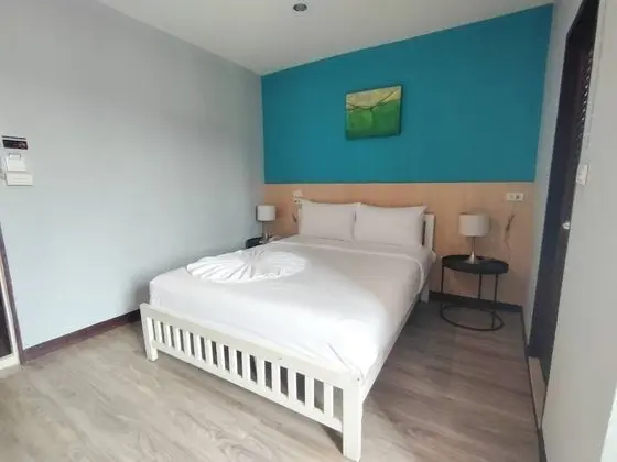 Standard Tek Büyük Yataklı Oda