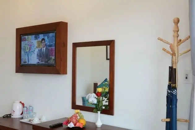 Deluxe Tek Büyük Yataklı Oda, Balkon, Nehir Manzaralı