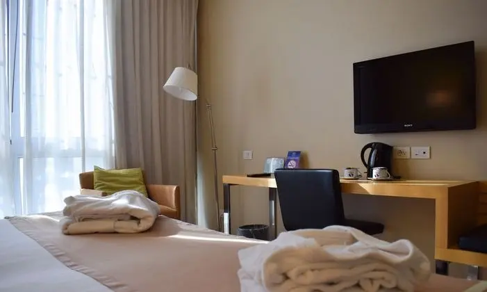 Deluxe Tek Büyük veya İki Ayrı Yataklı Oda