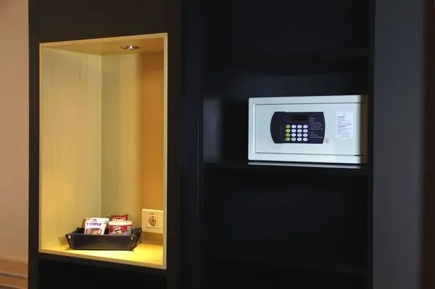 Deluxe Tek Büyük veya İki Ayrı Yataklı Oda