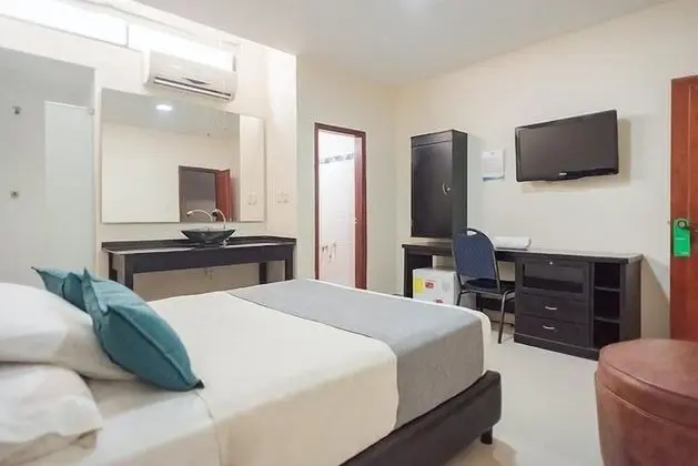 Standard Tek Büyük Yataklı Oda