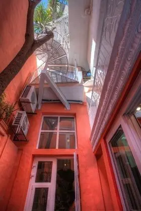 Mariposa Room (116 steps)