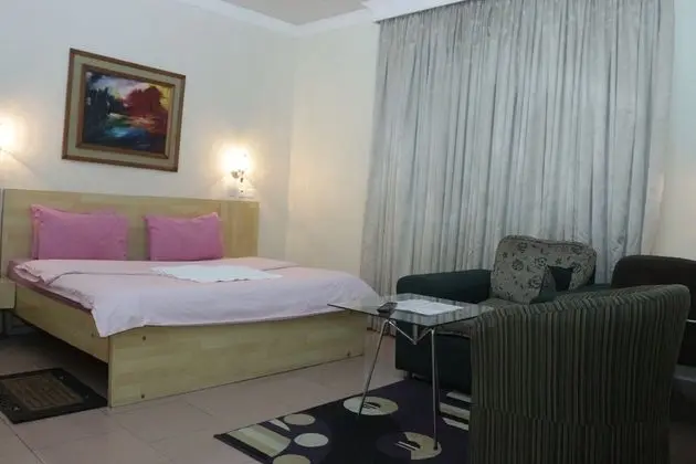Deluxe Tek Büyük Yataklı Oda