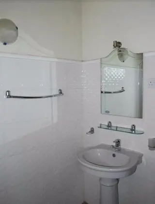 Standard Oda, Nehir Manzaralı, Havuz Kenarı