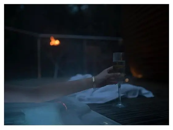 Luxury Kulübe, Sıcak Su Havuzu