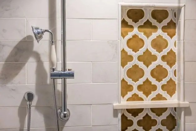 Ev (Riverbend Landing)