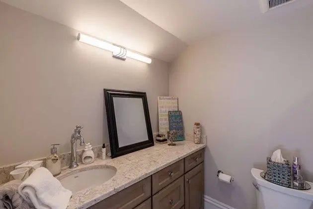 Ev (Riverbend Landing)