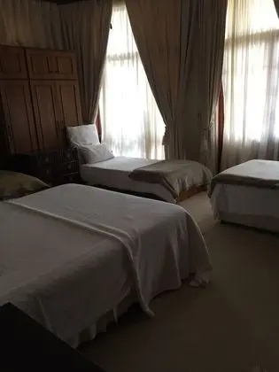 Ortak Ranzalı Oda, Karma Ranzalı Oda (4 Single Beds)