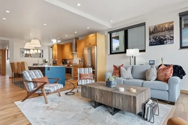 Apart Daire, Birden Çok Yatak, Dağ Manzaralı (Three-Bedroom Apartment)