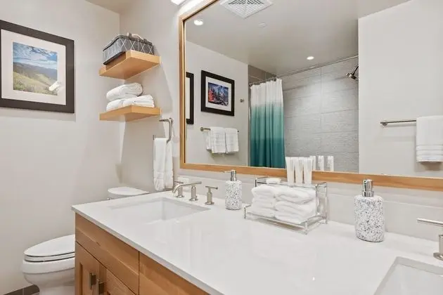 Apart Daire, Birden Çok Yatak, Dağ Manzaralı (Three-Bedroom Apartment)