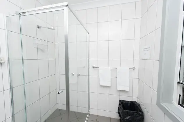 Tek Büyük Yataklı Oda, 2 Tek Kişilik Yatak