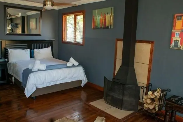 Dragonfly Cabin (5)