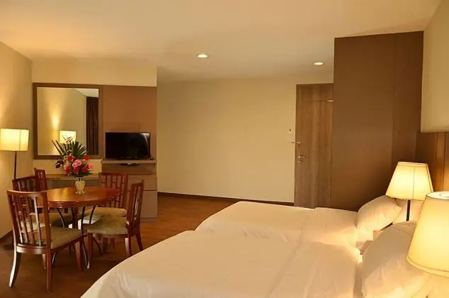 Family Room, Mountain View