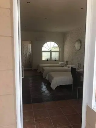 Üç Kişilik Oda