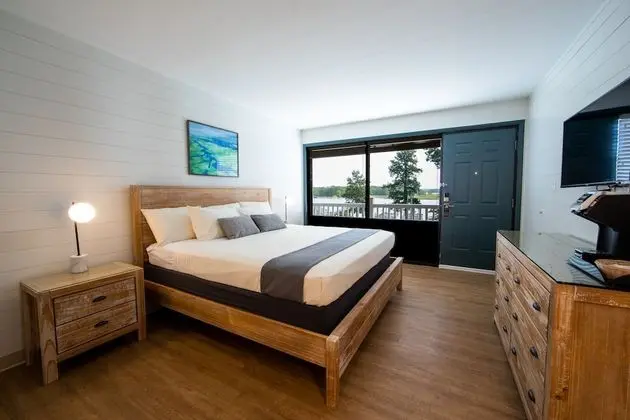 River View - King - Pet Friendly