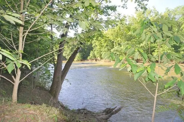 Ev, Birden Çok Yatak (Rivers Tranquility)