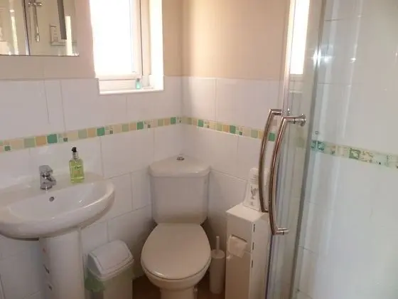 Tek Kişilik Oda (with Shower)