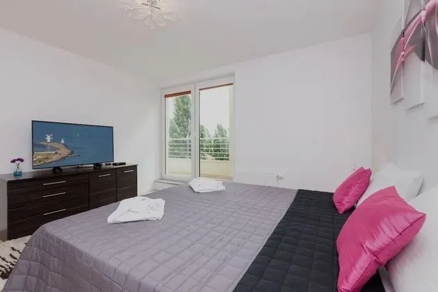 Apart Daire, 2 Yatak Odası, Balkon, Nehir Manzaralı