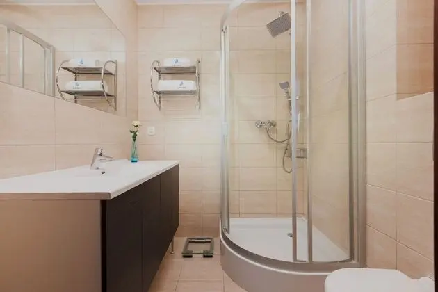 Apart Daire, 2 Yatak Odası, Balkon, Nehir Manzaralı