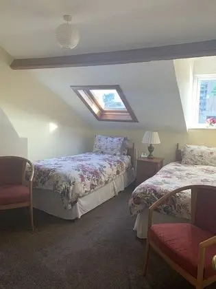 Classic İki Ayrı Yataklı Oda, Ortak Banyo