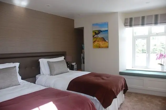 Tek Büyük veya İki Ayrı Yataklı Oda (Riverside Room)