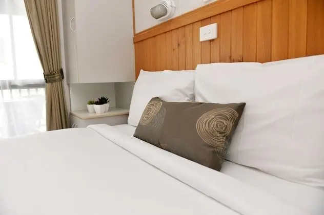 Deluxe Cabin - Full Linen