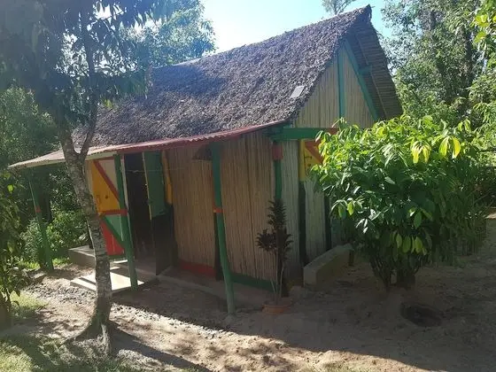 Üç Kişilik Oda, Birden Çok Yatak, Bahçe Manzaralı