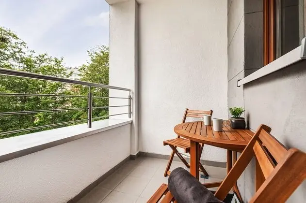 Apart Daire, 1 Yatak Odası, Balkon, Bahçe Manzaralı