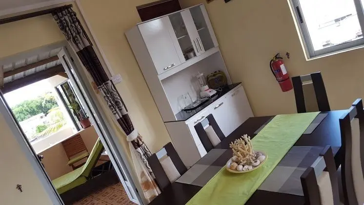 Apart Daire, 1 Yatak Odası, Nehir Manzaralı